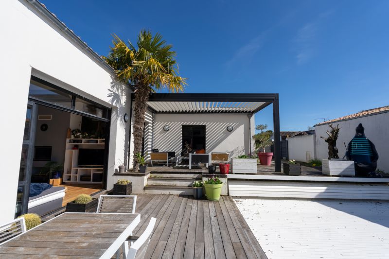 Metal Patio Roof Repair